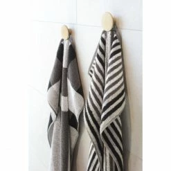 Brandneu ? Cawö Delight Streifen Duschtuch - 70x140 Cm - Platin ? -Bassetti -Geschäft unnamed file 451